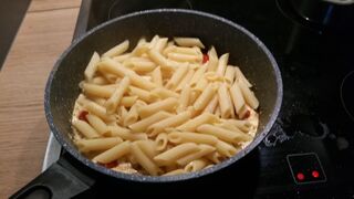 PastaFetaPomodore3.jpg