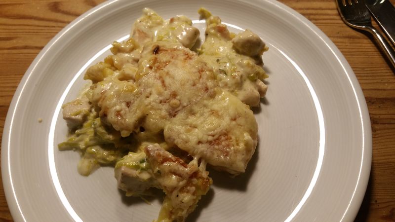 Datei:PutenschnitzelRösti1.jpg