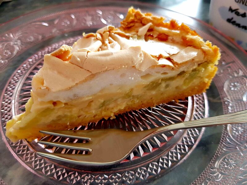 Datei:Rhabarberkuchen bea.jpg