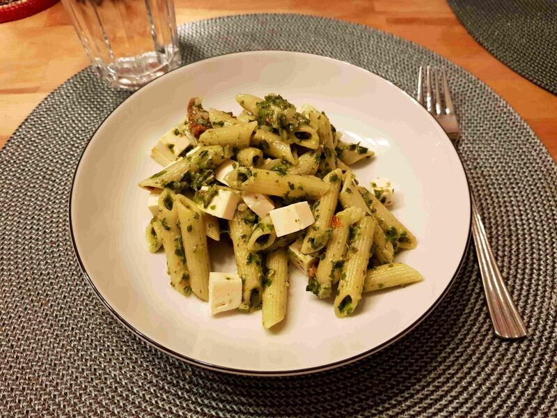 Datei:Pasta-Spinaca-alla-Cana.jpg