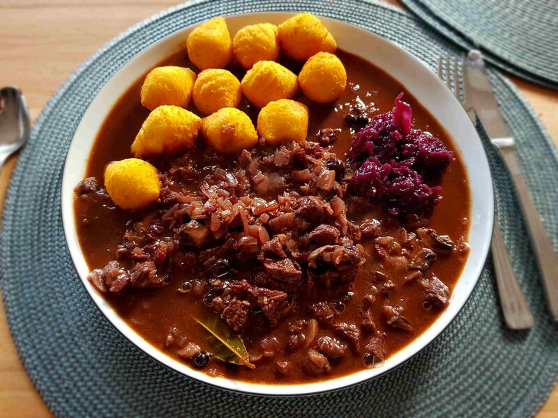 Datei:Rinder-Ragout-Pietsmiet.jpg